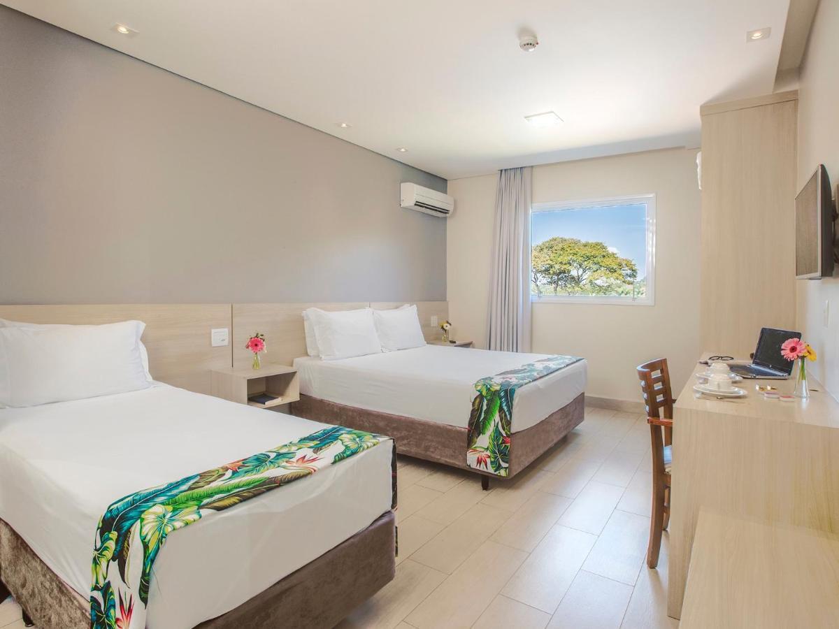Valinhos Plaza Hotel Bagian luar foto